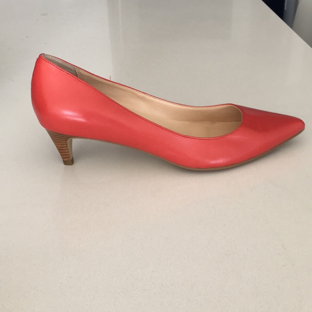 Cole Haan Nike Air Heels NWOT